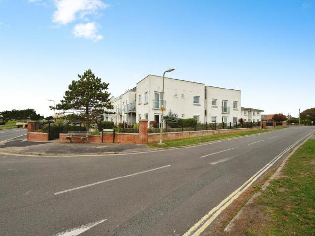 Flat for sale in Spring Vale, Hampshire
