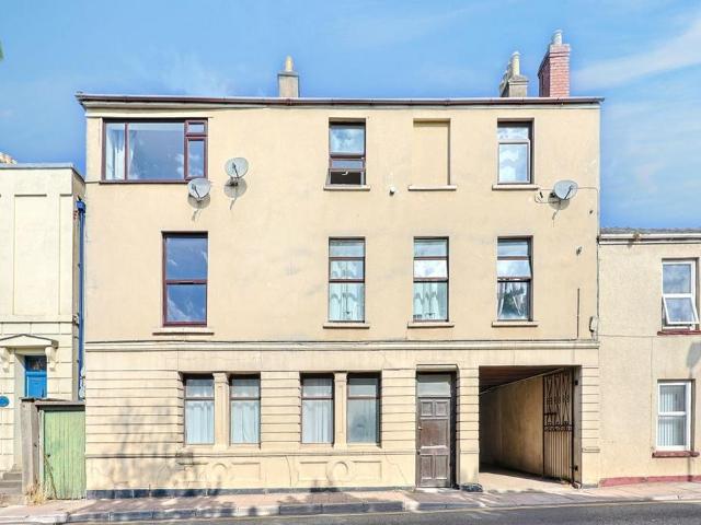 Flat for sale in Highbury, Bromsberrow Heath