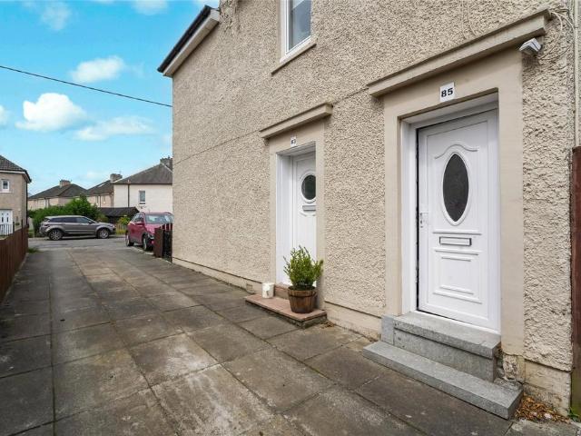 Flat for sale in Glenboig, Scotland
