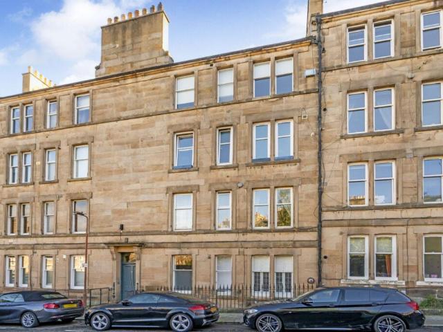 Flat for sale in Comely Bank, City of Edinburgh