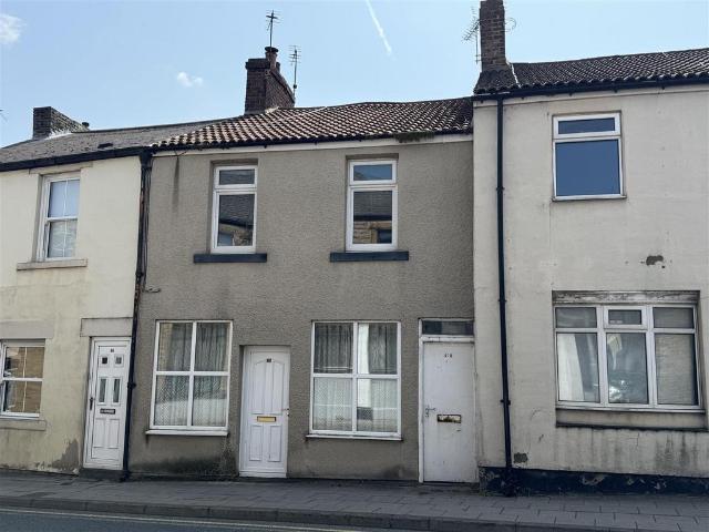 Flat for sale in Crook