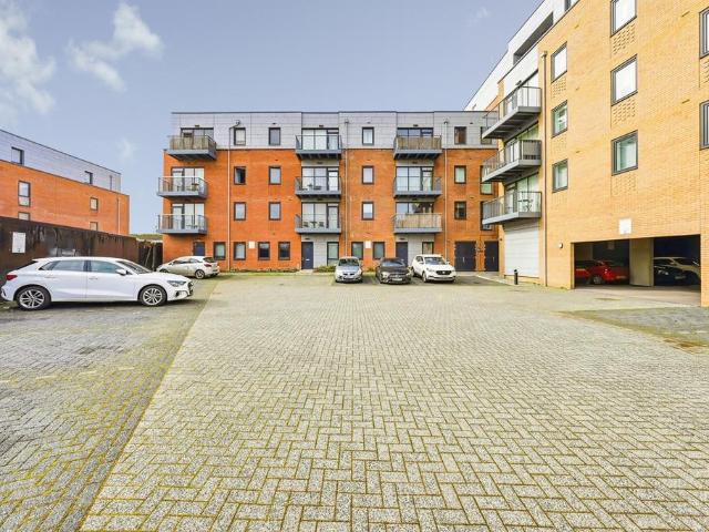 Flat for sale in Brooklands, Monks Orchard
