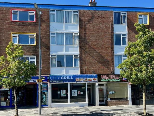 Flat for sale in Pennycomequick, Mount Wise