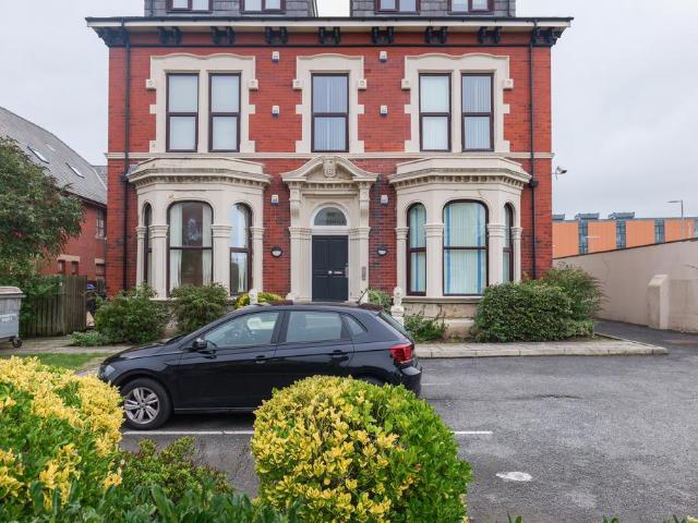 Flat for sale in Revoe, Blackpool