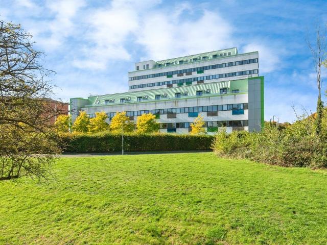 Flat for sale in Bedwell, Shephall