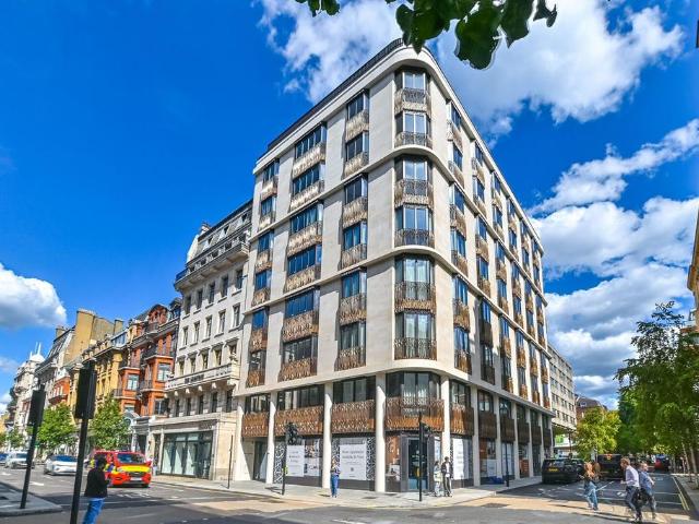 Flat for sale in East Marylebone, Marylebone