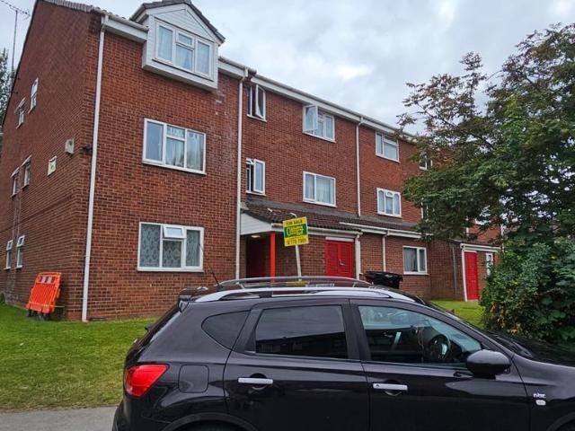 Flat for sale in Sparkbrook, West Midlands