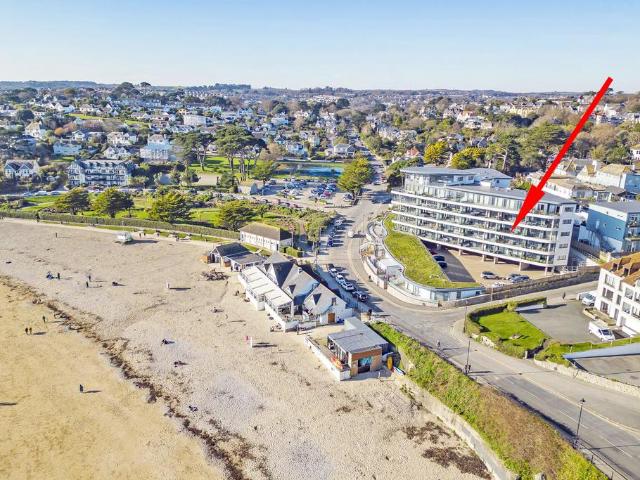 Flat for sale in Falmouth, Cornwall