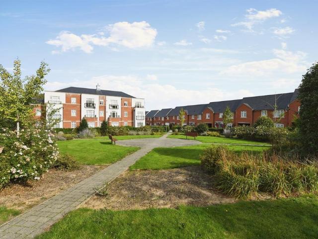 Flat for sale in Moulsham, Chelmsford