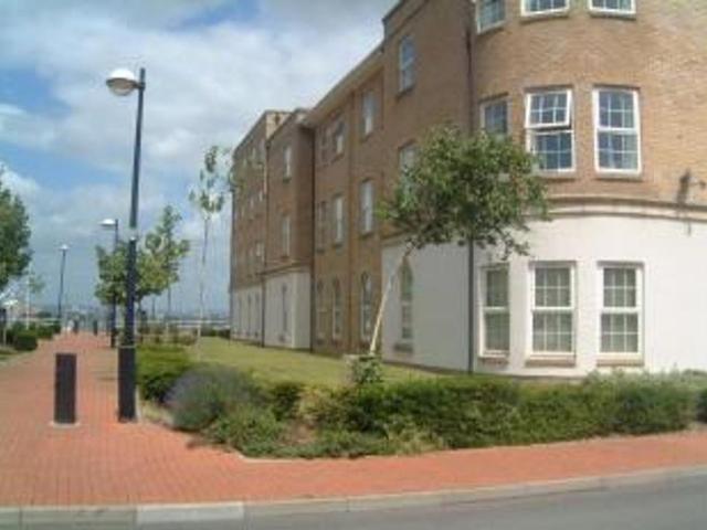 Flat for sale in Penarth Marina, Penarth