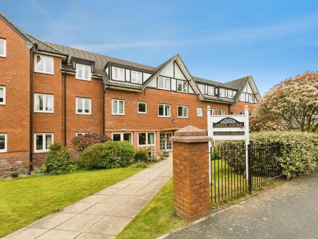 Flat for sale in Great Boughton, Boughton