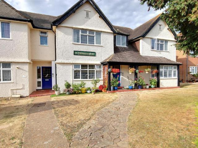 Flat for sale in West Worthing, Worthing