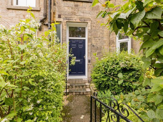 Flat for sale in Gorgie/Dalry, Scotland