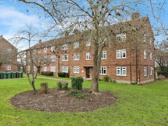 Flat for sale in Clayhall, Greater London