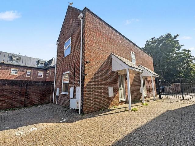 Flat for sale in Old Town, Poole