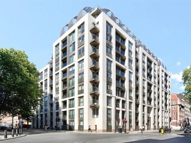 Flat for sale in Westminster, Greater London