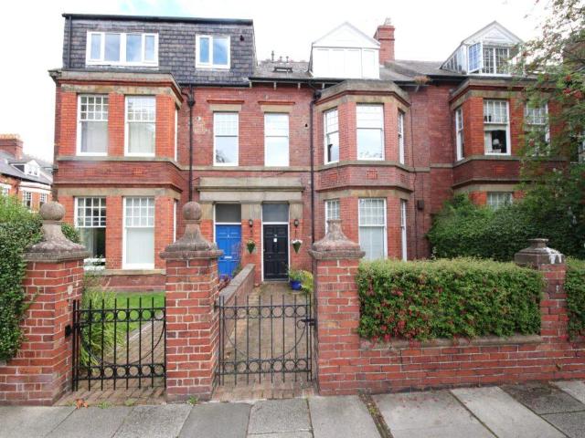 Flat for sale in Jesmond, Tyne And Wear