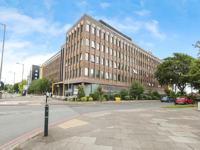 Flat for sale in West Midlands