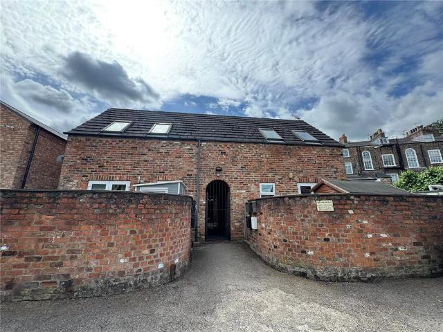 Flat for sale in High Field, York