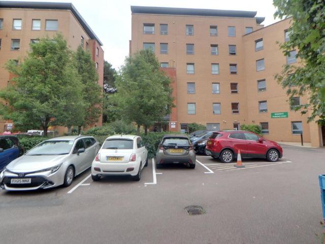Flat for sale in Old Town, Shephall
