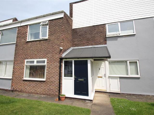 Flat for sale in Acklam, Normanby