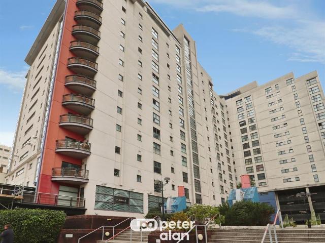Flat for sale in Crockherbtown, Falcon Lodge