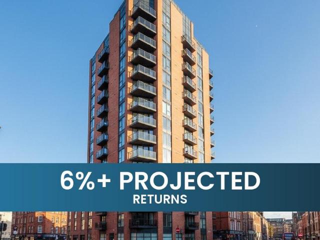 Flat for sale in Chinatown, Liverpool