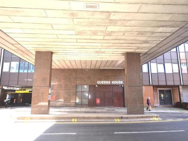 Flat for sale in Wealdstone, Greater London