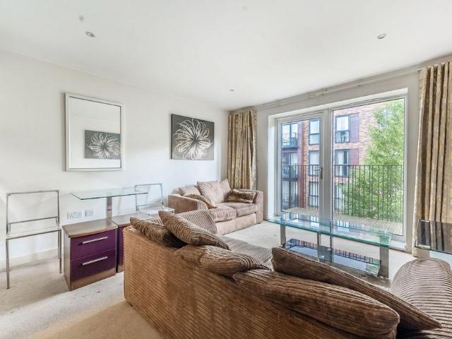 Flat for sale in Stanmore Place, Greater London