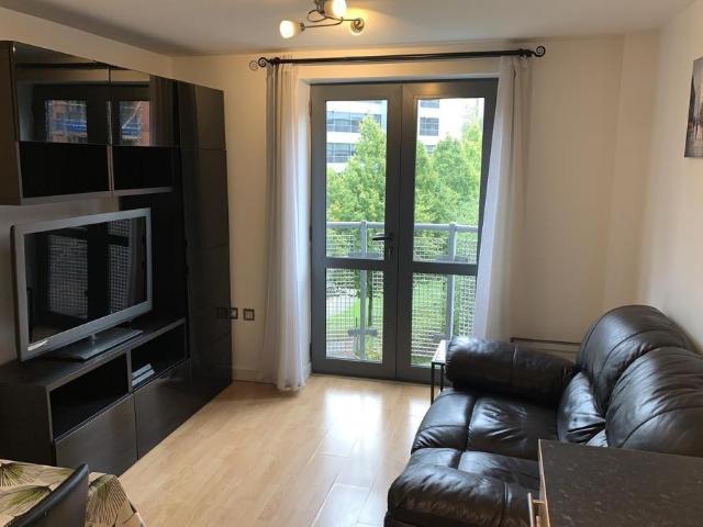 Flat for sale in Camp Field, Leeds