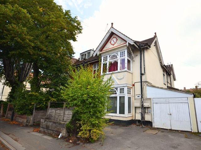 Flat for sale in Springbourne, Bournemouth
