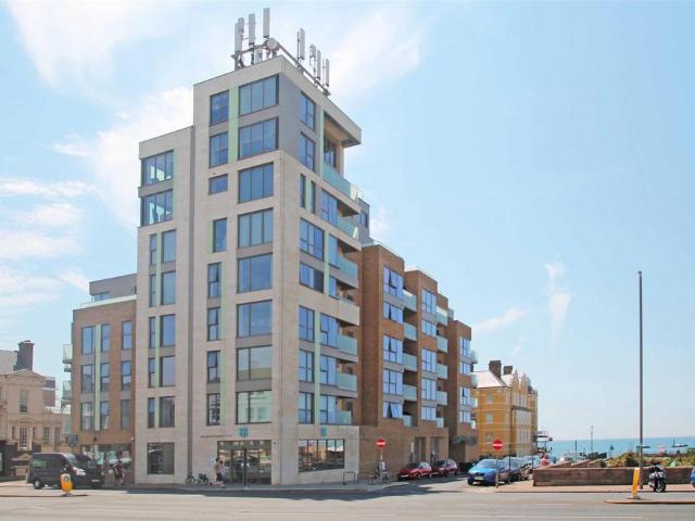 Flat for sale in Aldrington