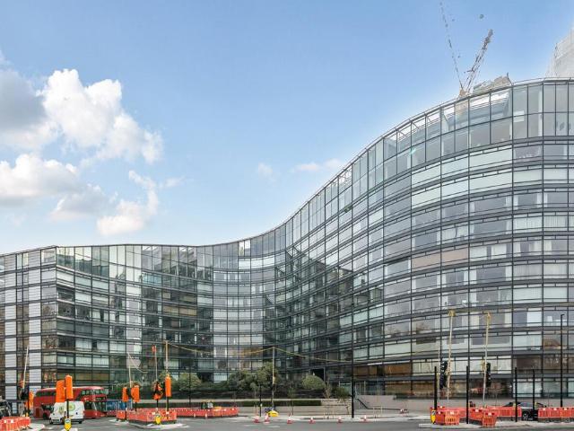 Flat for sale in South Lambeth, Greater London
