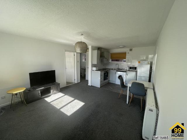 Flat for sale in Pye Green, Chadsmoor
