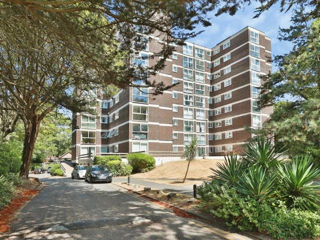 Flat for sale in Springbourne, Bournemouth