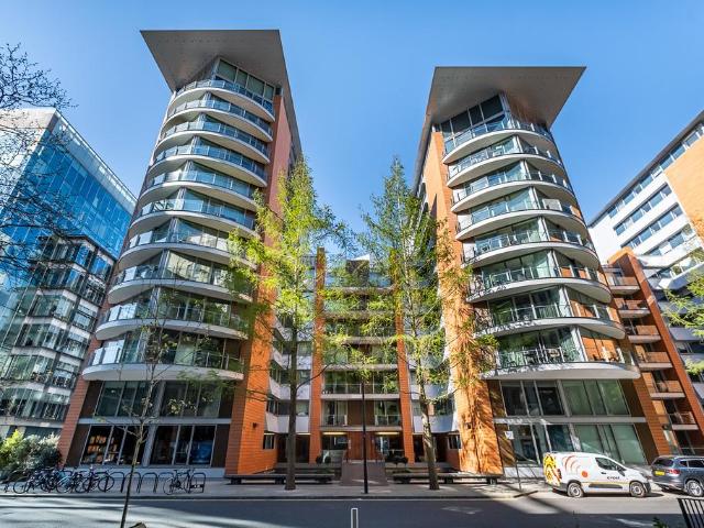Flat for sale in City of Westminster, Greater London