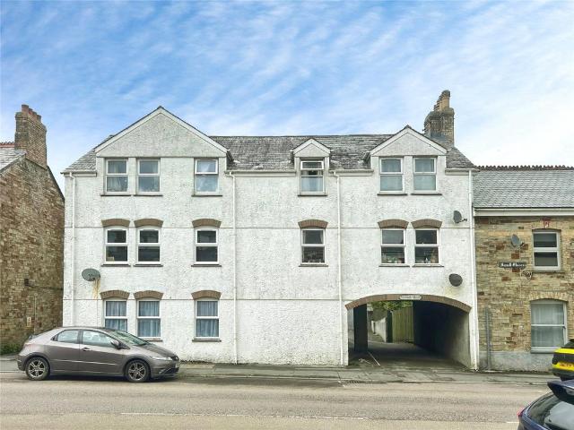 Flat for sale in St Neot, Cornwall