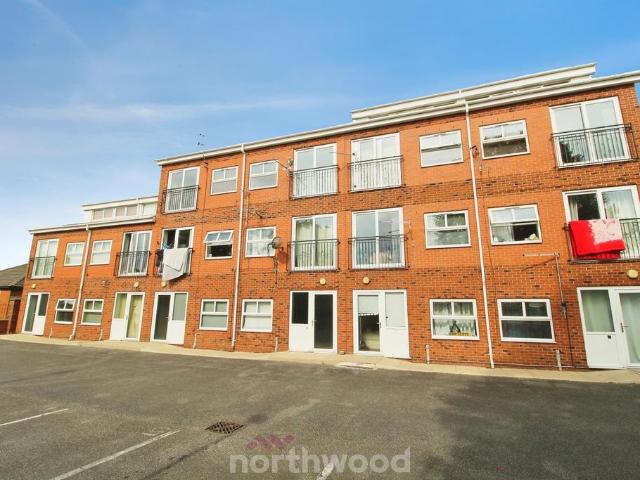 Flat for sale in Scawsby, South Yorkshire
