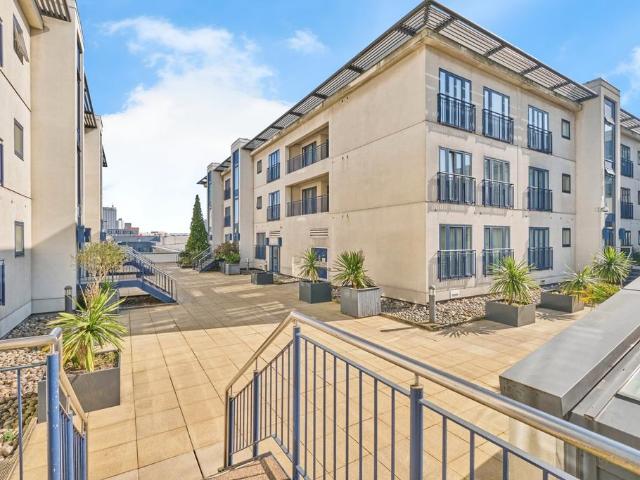 Flat for sale in Edgbaston, Isle Of Man