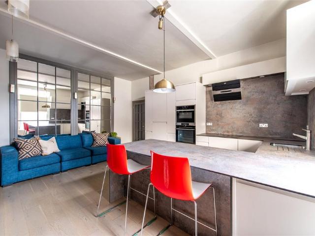 Flat for sale in Maidstone, Kent