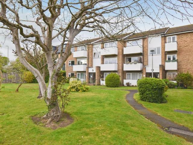 Flat for sale in West End, Blackhills