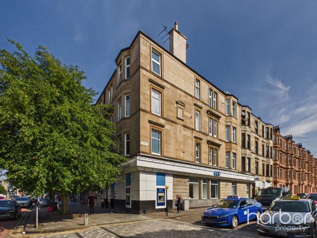 Flat for sale in Rutherglen, Scotland