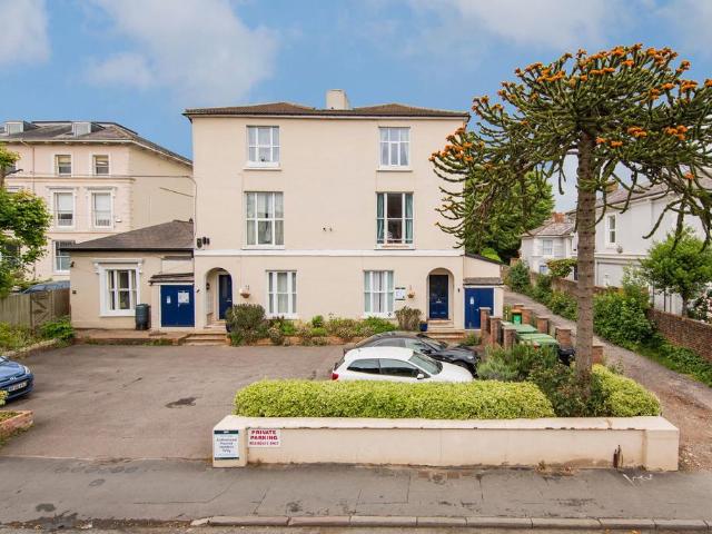 Flat for sale in St James, Sandown Park