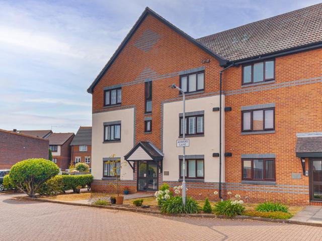 Flat for sale in Old Portsmouth, City Of Portsmouth