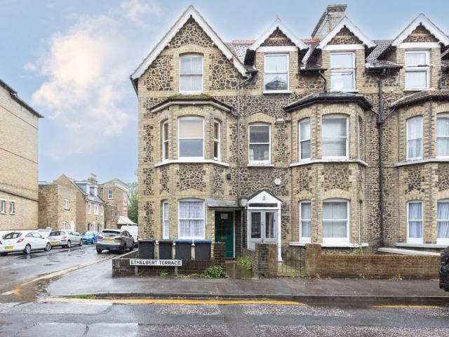 Flat for sale in Westgate-on-Sea, Acol