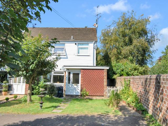 Flat for sale in New Town, Horsham
