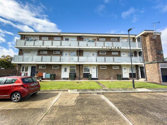 Flat for sale in Coxlodge, Newcastle Upon Tyne
