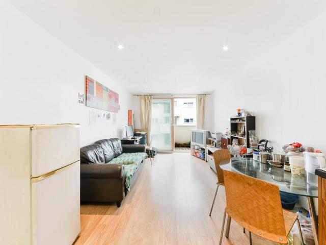 Flat for sale in Greater London