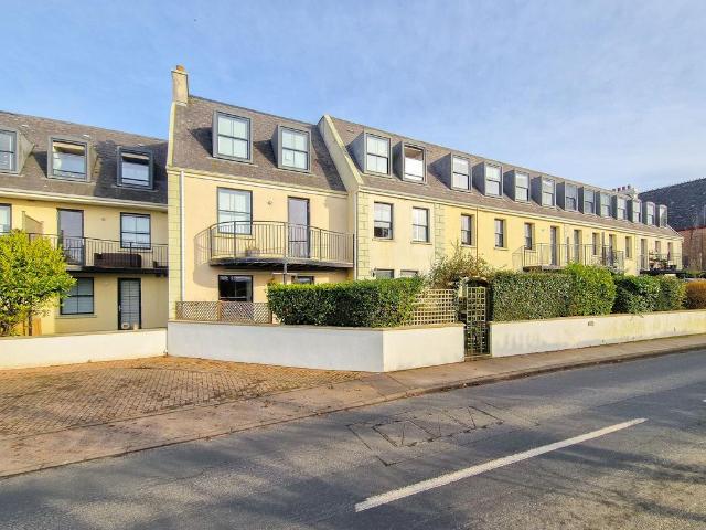 Flat for sale in Trinity, City of Edinburgh