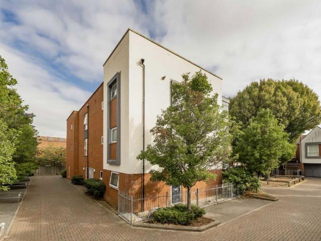Flat for sale in London Borough of Harrow, Greater London